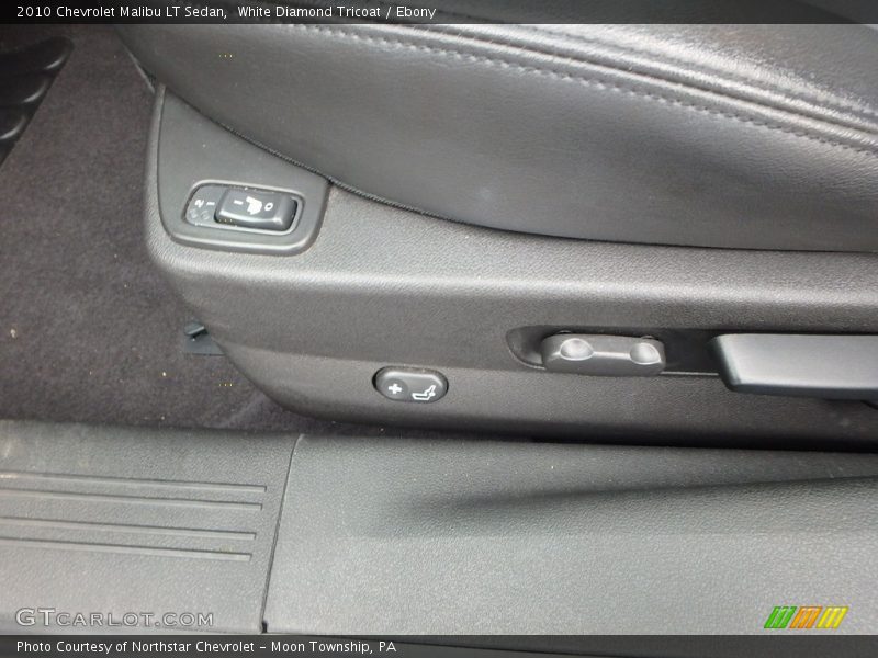 White Diamond Tricoat / Ebony 2010 Chevrolet Malibu LT Sedan