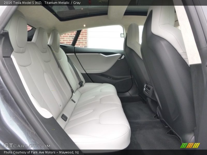 Rear Seat of 2016 Model S 90D