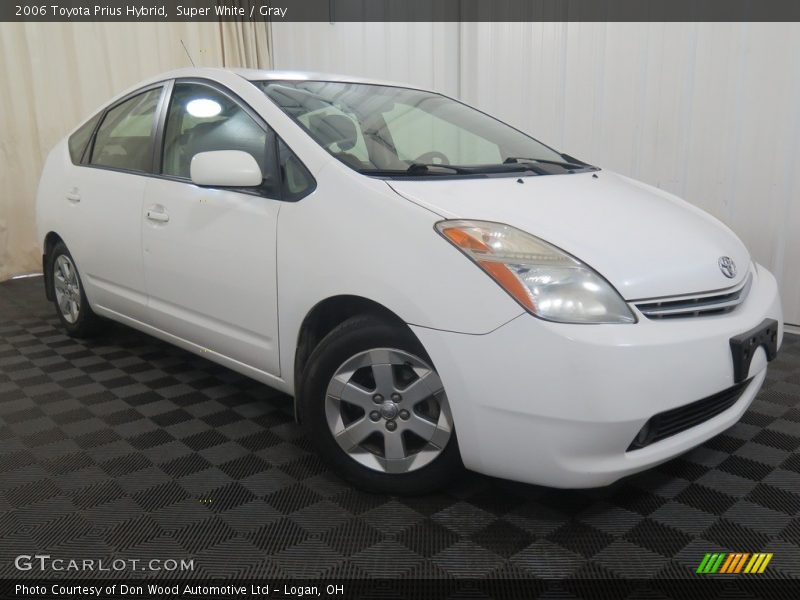 Super White / Gray 2006 Toyota Prius Hybrid
