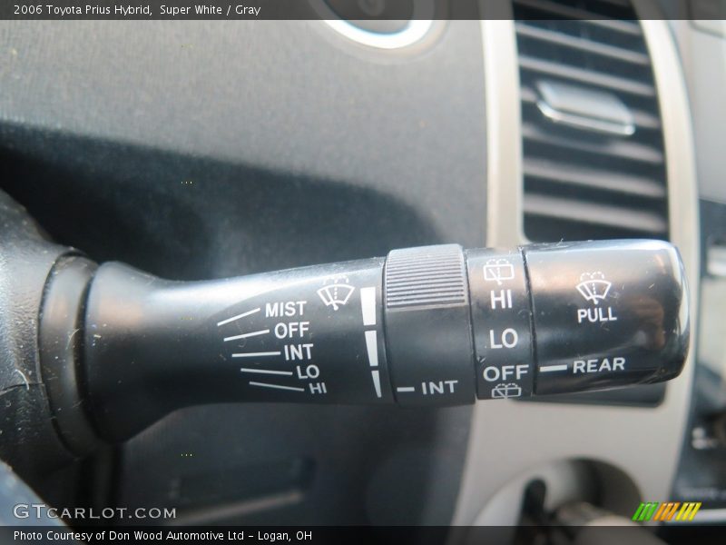 Super White / Gray 2006 Toyota Prius Hybrid