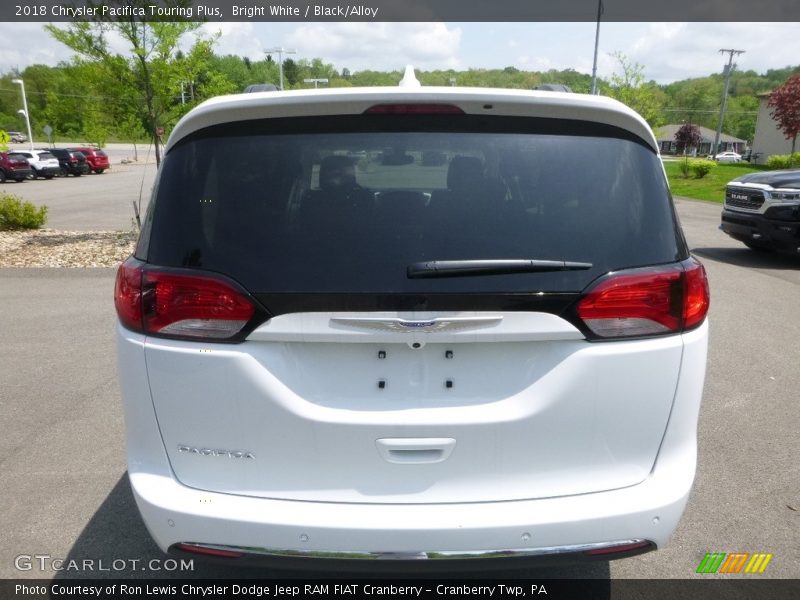 Bright White / Black/Alloy 2018 Chrysler Pacifica Touring Plus