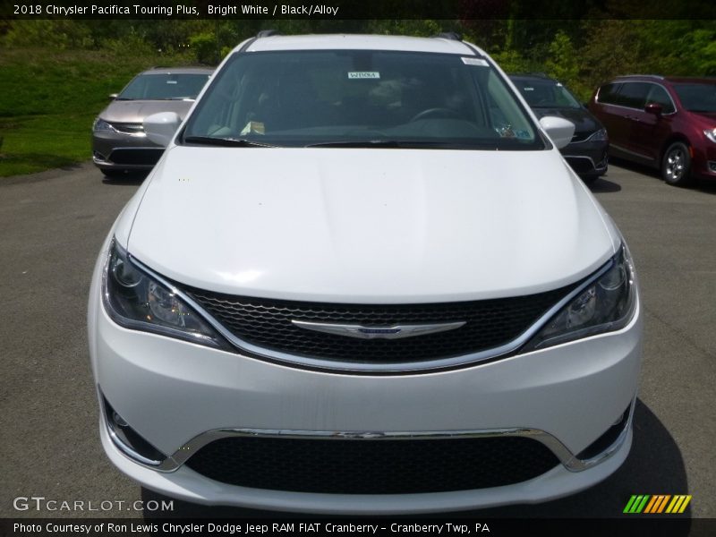 Bright White / Black/Alloy 2018 Chrysler Pacifica Touring Plus