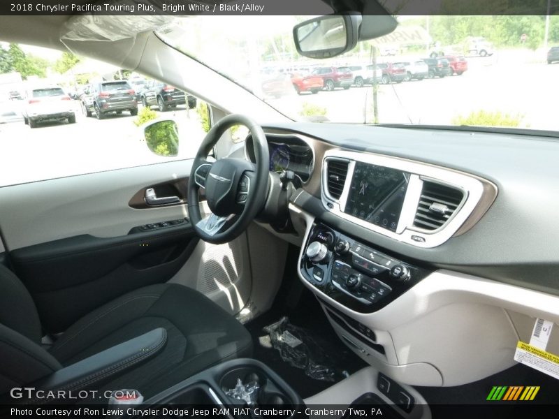 Bright White / Black/Alloy 2018 Chrysler Pacifica Touring Plus