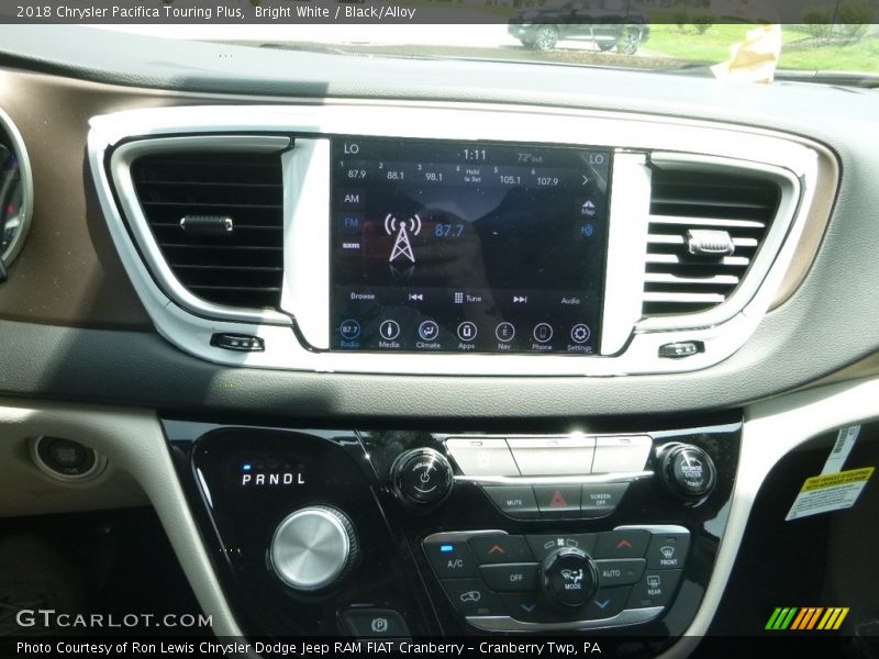Bright White / Black/Alloy 2018 Chrysler Pacifica Touring Plus