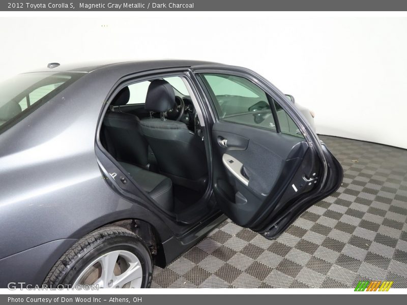Magnetic Gray Metallic / Dark Charcoal 2012 Toyota Corolla S