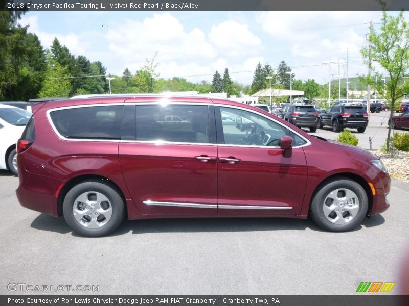 Velvet Red Pearl / Black/Alloy 2018 Chrysler Pacifica Touring L