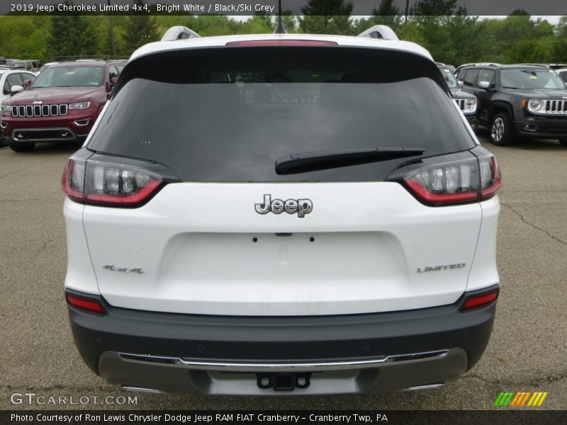 Bright White / Black/Ski Grey 2019 Jeep Cherokee Limited 4x4