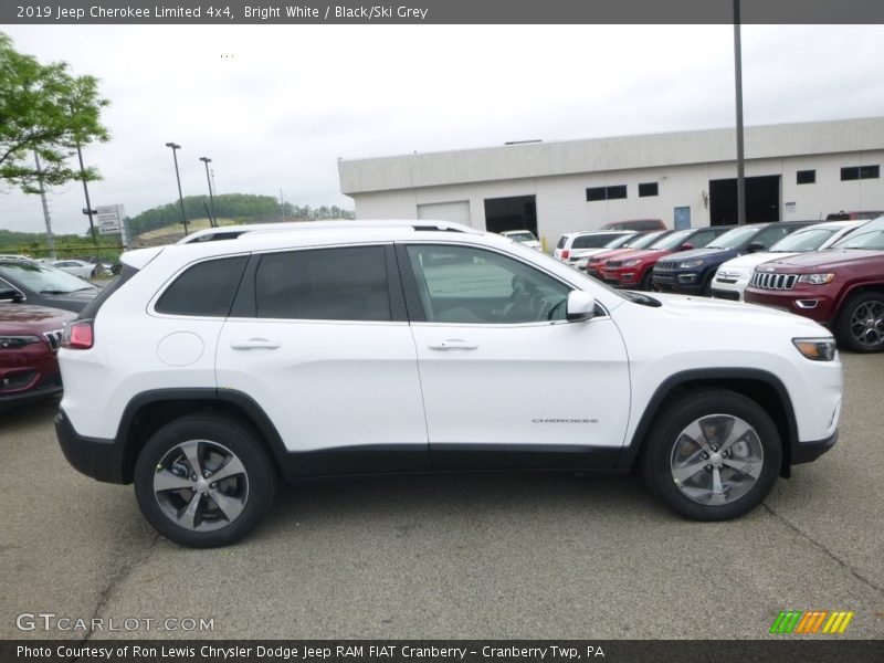 Bright White / Black/Ski Grey 2019 Jeep Cherokee Limited 4x4