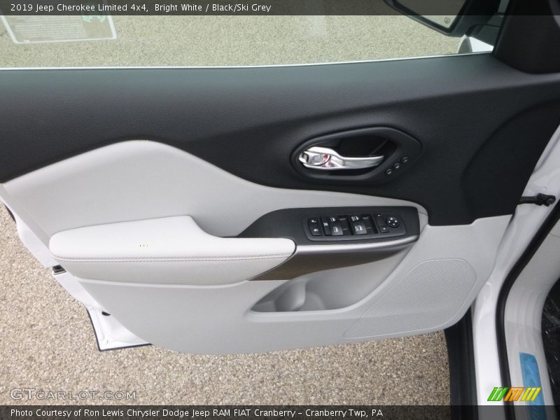 Bright White / Black/Ski Grey 2019 Jeep Cherokee Limited 4x4