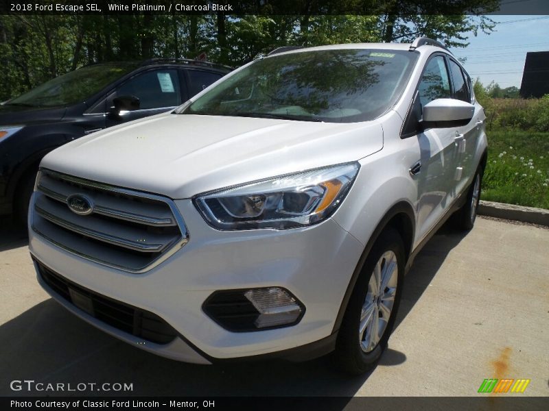 White Platinum / Charcoal Black 2018 Ford Escape SEL