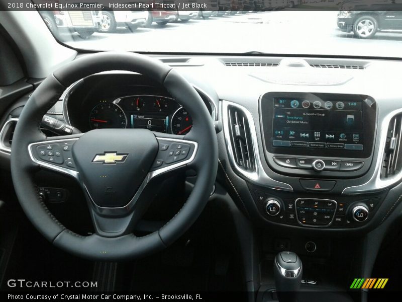 Iridescent Pearl Tricoat / Jet Black 2018 Chevrolet Equinox Premier