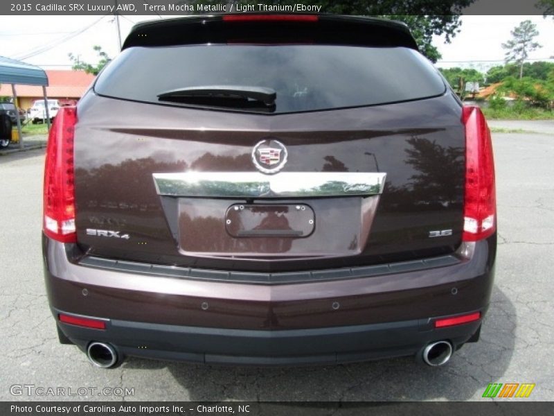 Terra Mocha Metallic / Light Titanium/Ebony 2015 Cadillac SRX Luxury AWD