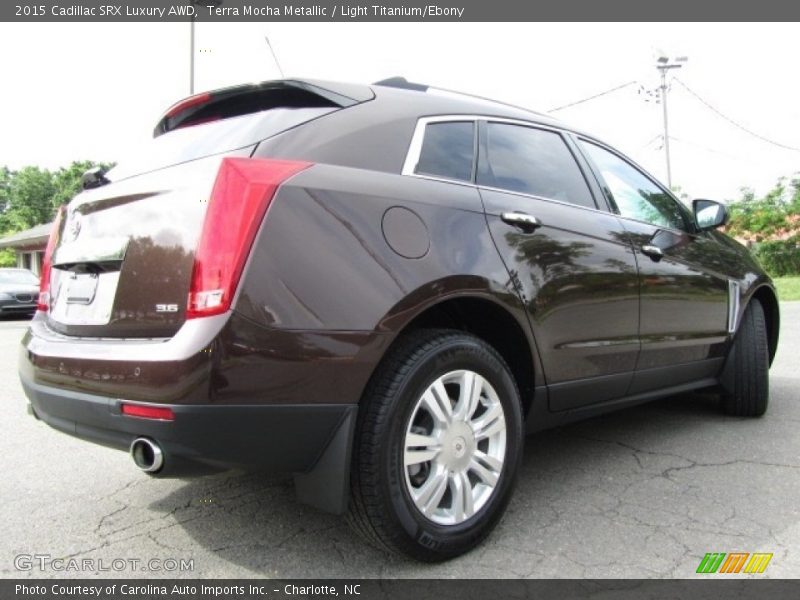 Terra Mocha Metallic / Light Titanium/Ebony 2015 Cadillac SRX Luxury AWD