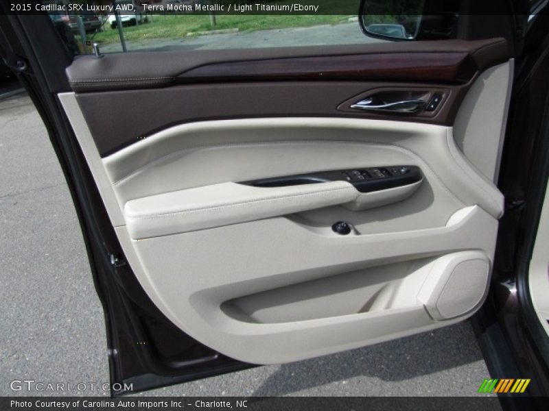 Terra Mocha Metallic / Light Titanium/Ebony 2015 Cadillac SRX Luxury AWD