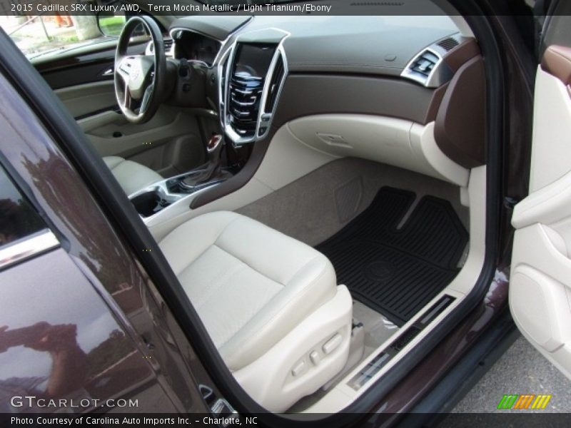 Terra Mocha Metallic / Light Titanium/Ebony 2015 Cadillac SRX Luxury AWD