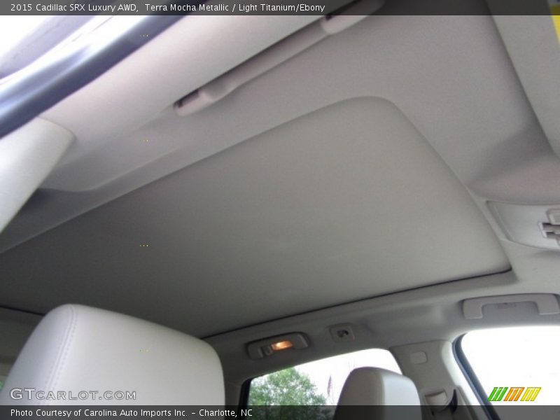 Terra Mocha Metallic / Light Titanium/Ebony 2015 Cadillac SRX Luxury AWD