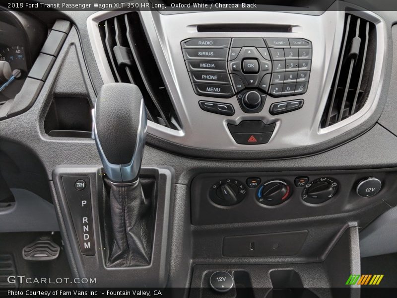 Controls of 2018 Transit Passenger Wagon XLT 350 HR Long