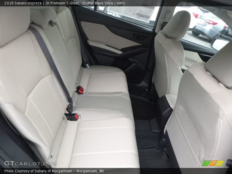 Crystal Black Silica / Ivory 2018 Subaru Impreza 2.0i Premium 5-Door