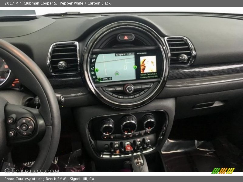 Pepper White / Carbon Black 2017 Mini Clubman Cooper S