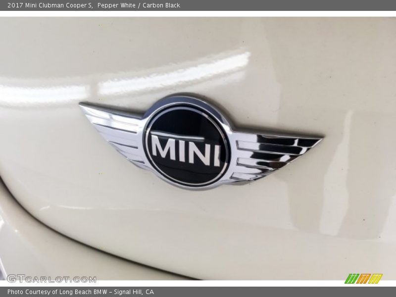 Pepper White / Carbon Black 2017 Mini Clubman Cooper S