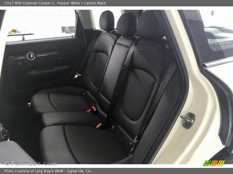 Pepper White / Carbon Black 2017 Mini Clubman Cooper S