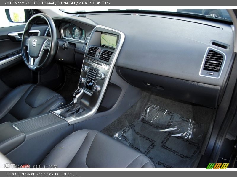 Savile Grey Metallic / Off Black 2015 Volvo XC60 T5 Drive-E