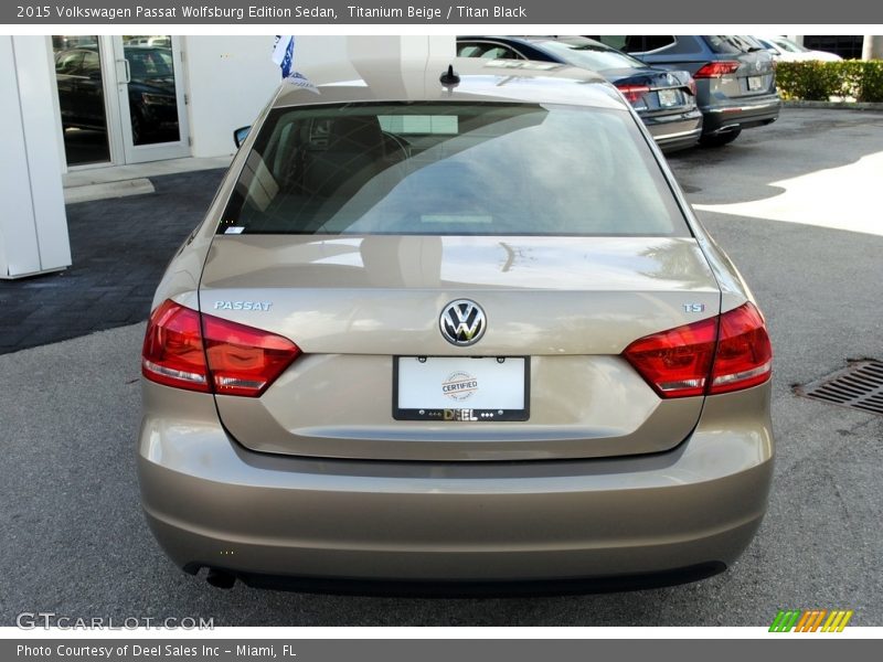 Titanium Beige / Titan Black 2015 Volkswagen Passat Wolfsburg Edition Sedan