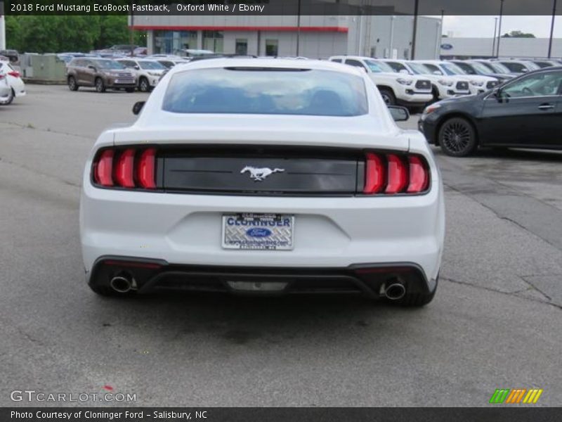 Oxford White / Ebony 2018 Ford Mustang EcoBoost Fastback