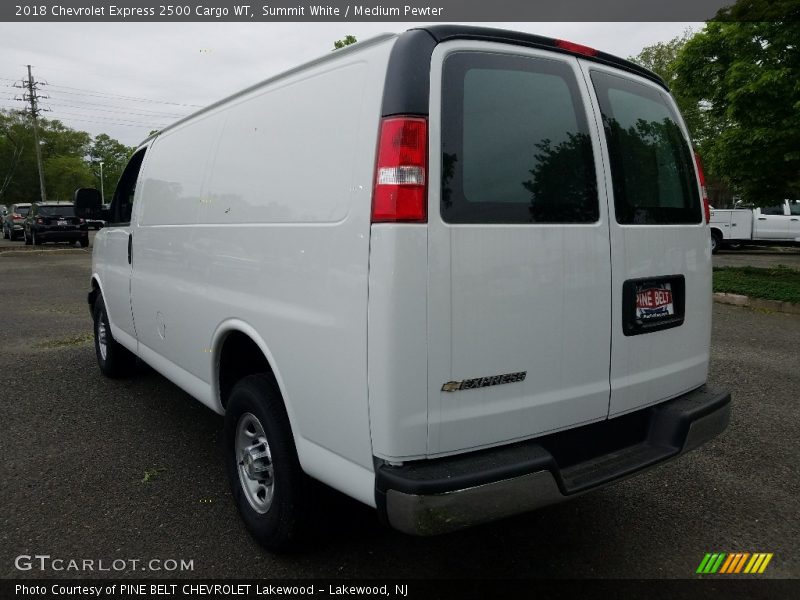 Summit White / Medium Pewter 2018 Chevrolet Express 2500 Cargo WT