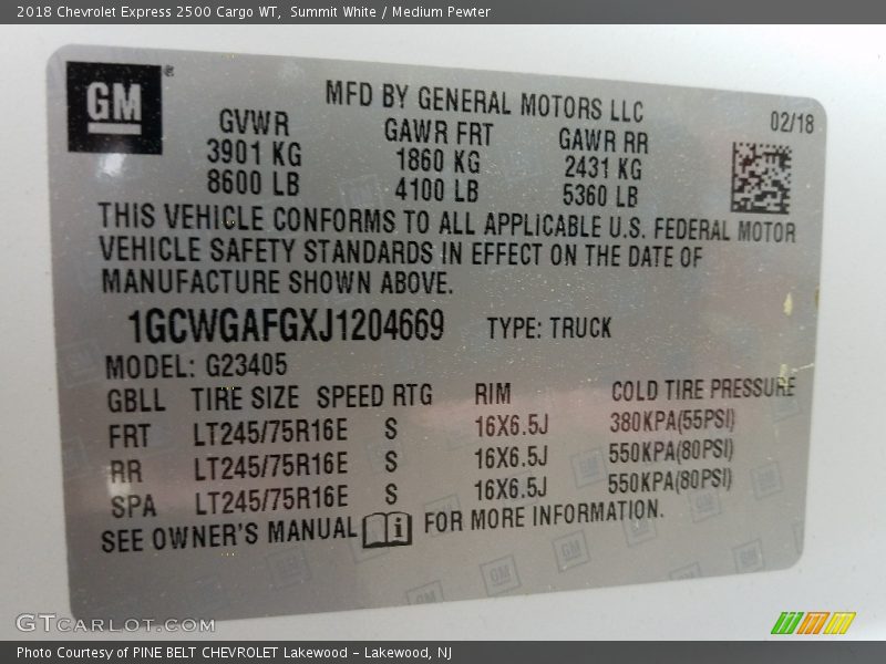 Summit White / Medium Pewter 2018 Chevrolet Express 2500 Cargo WT