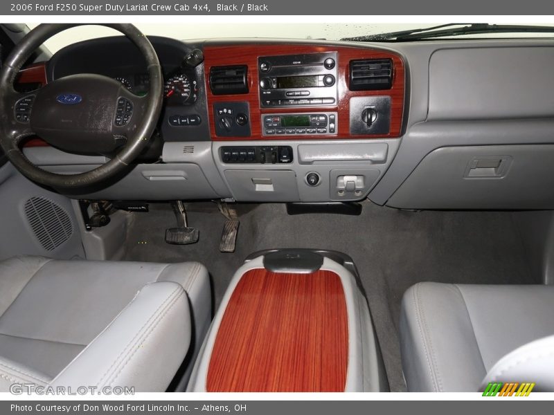 Black / Black 2006 Ford F250 Super Duty Lariat Crew Cab 4x4