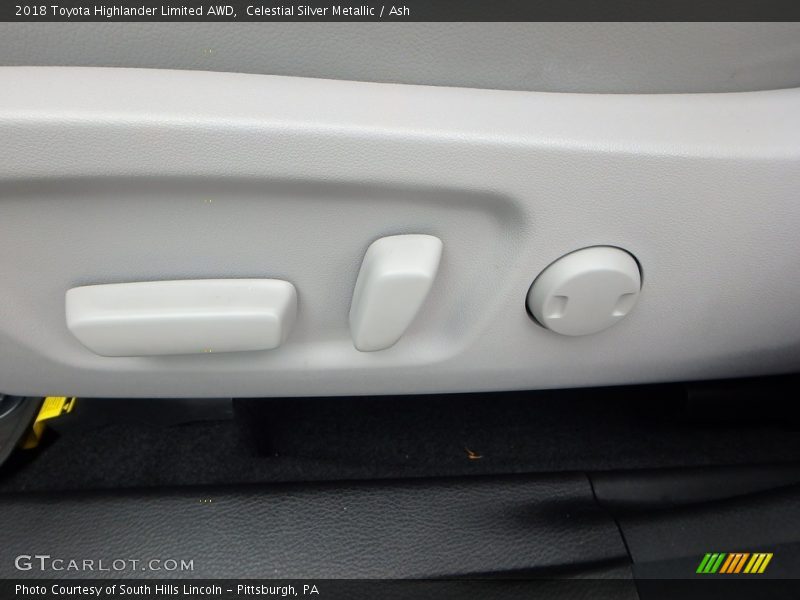 Celestial Silver Metallic / Ash 2018 Toyota Highlander Limited AWD