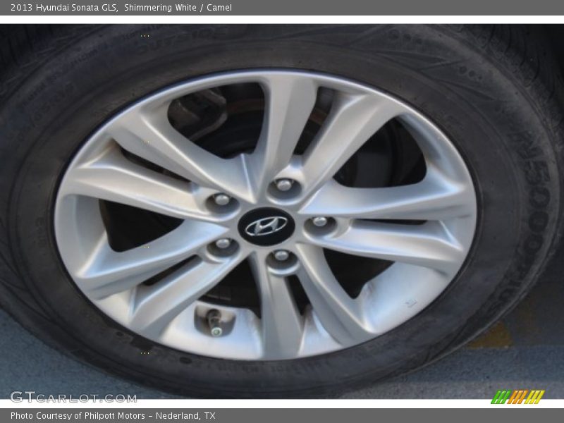 Shimmering White / Camel 2013 Hyundai Sonata GLS