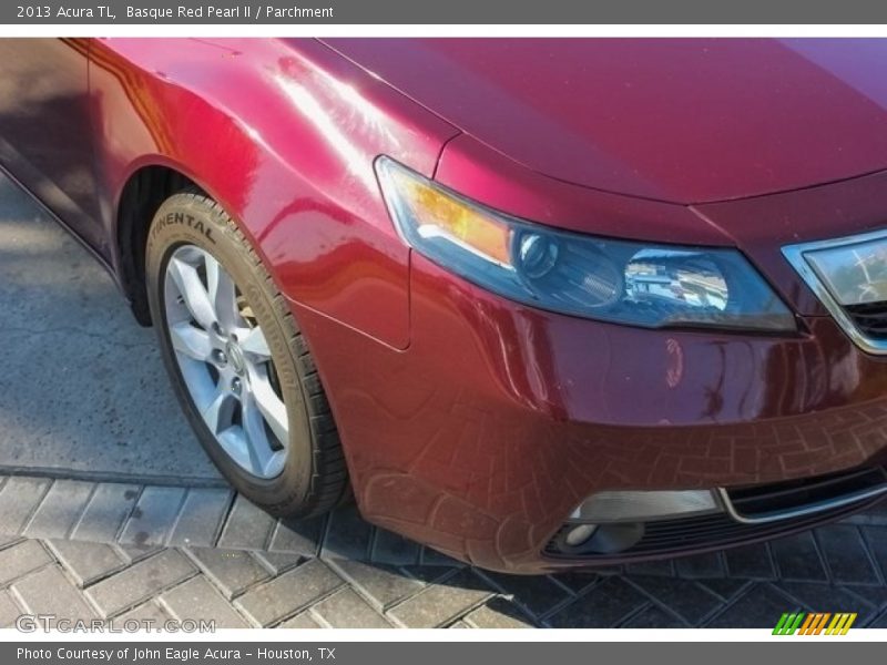 Basque Red Pearl II / Parchment 2013 Acura TL