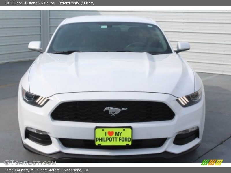 Oxford White / Ebony 2017 Ford Mustang V6 Coupe