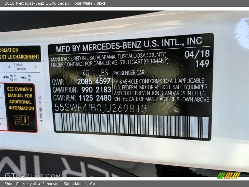 Polar White / Black 2018 Mercedes-Benz C 300 Sedan