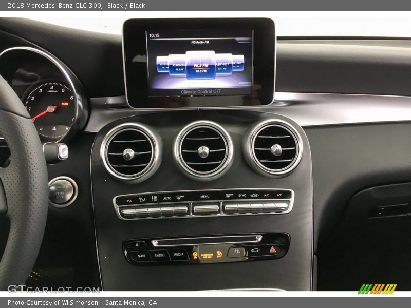 Black / Black 2018 Mercedes-Benz GLC 300