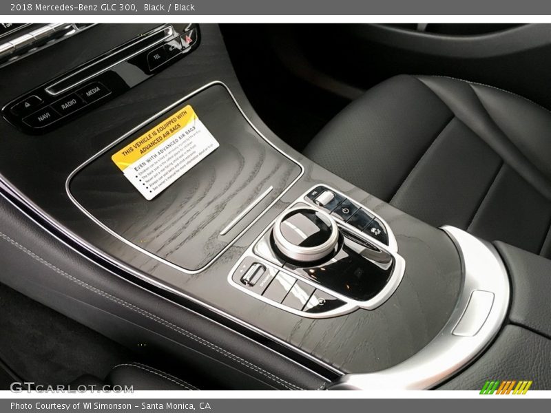 Black / Black 2018 Mercedes-Benz GLC 300