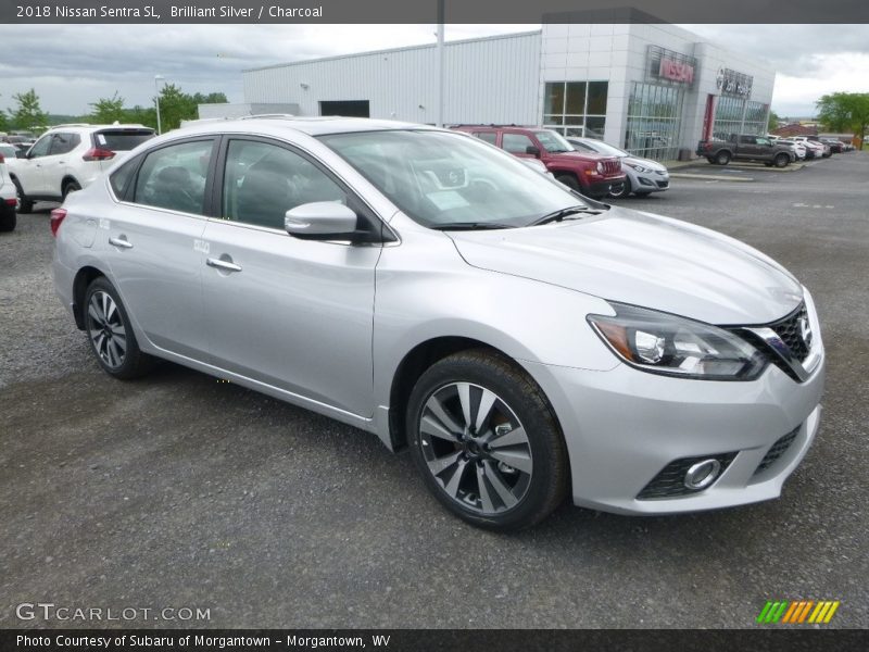 Front 3/4 View of 2018 Sentra SL