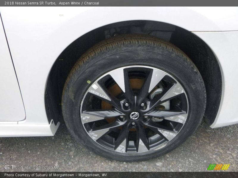 Aspen White / Charcoal 2018 Nissan Sentra SR Turbo