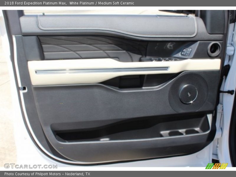 White Platinum / Medium Soft Ceramic 2018 Ford Expedition Platinum Max