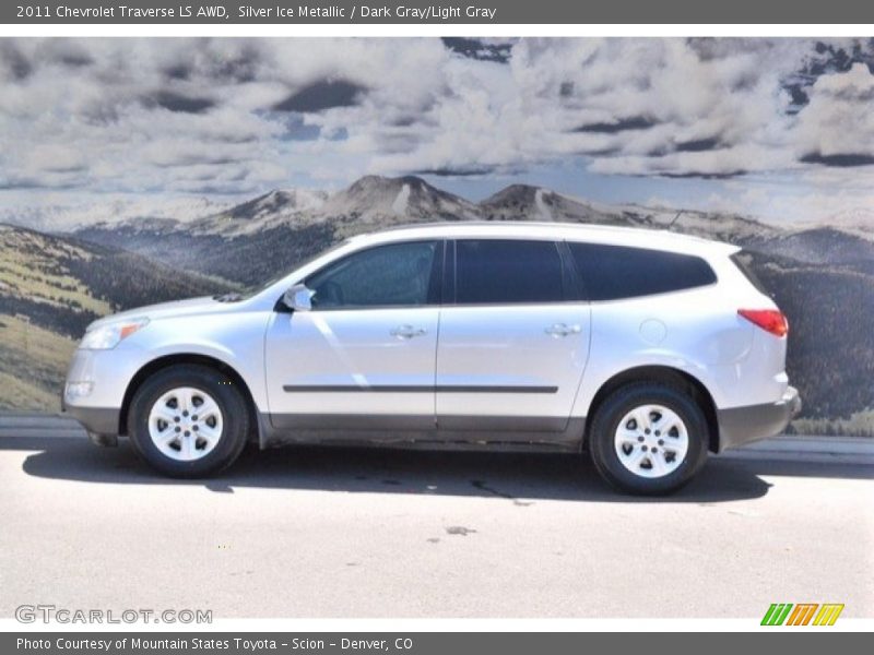 Silver Ice Metallic / Dark Gray/Light Gray 2011 Chevrolet Traverse LS AWD