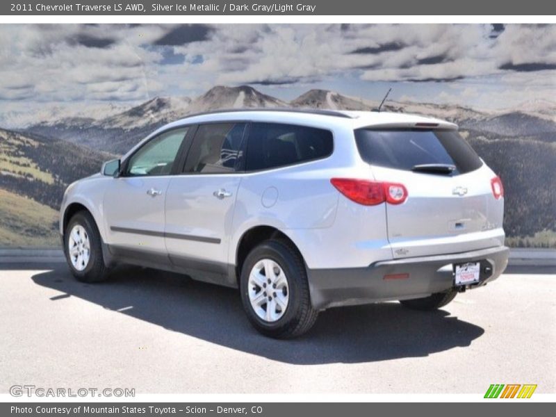 Silver Ice Metallic / Dark Gray/Light Gray 2011 Chevrolet Traverse LS AWD