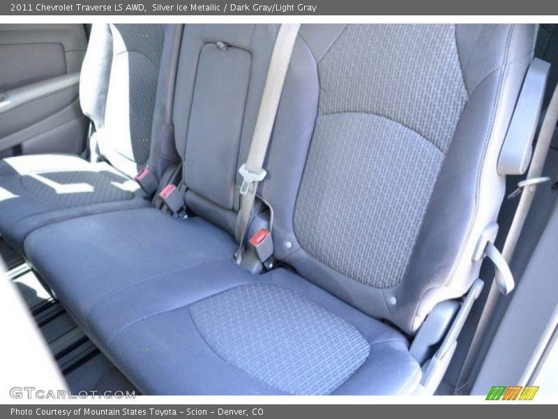 Silver Ice Metallic / Dark Gray/Light Gray 2011 Chevrolet Traverse LS AWD