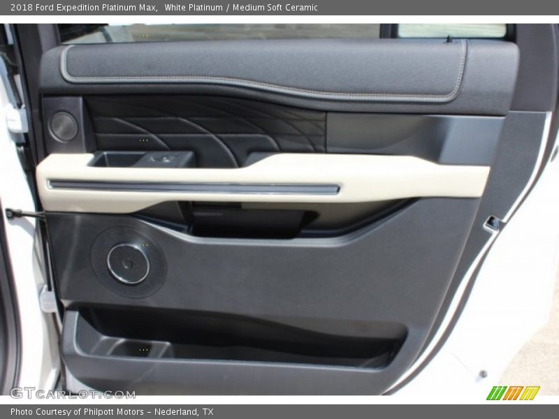 White Platinum / Medium Soft Ceramic 2018 Ford Expedition Platinum Max