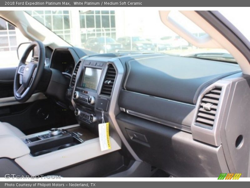 White Platinum / Medium Soft Ceramic 2018 Ford Expedition Platinum Max