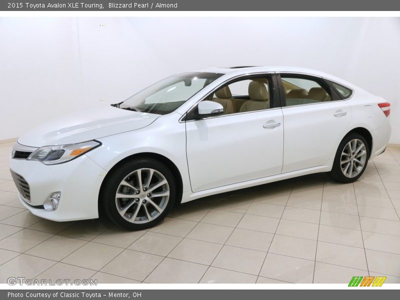 Blizzard Pearl / Almond 2015 Toyota Avalon XLE Touring