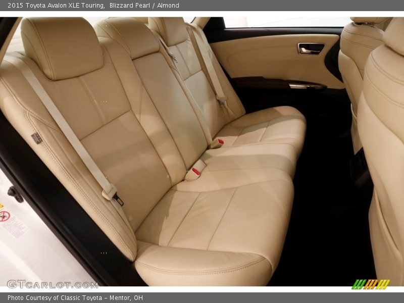 Blizzard Pearl / Almond 2015 Toyota Avalon XLE Touring