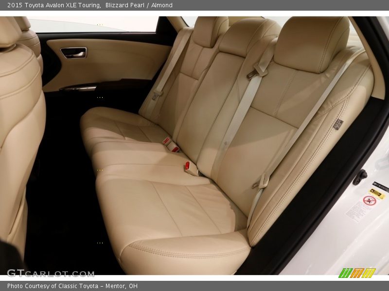 Blizzard Pearl / Almond 2015 Toyota Avalon XLE Touring
