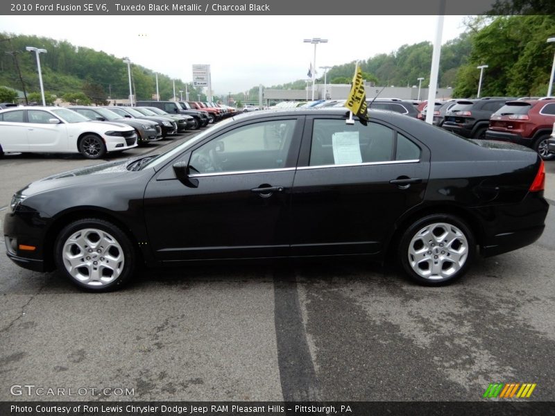 Tuxedo Black Metallic / Charcoal Black 2010 Ford Fusion SE V6